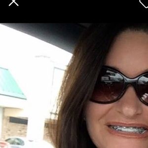 Meet your Posher, Shelley